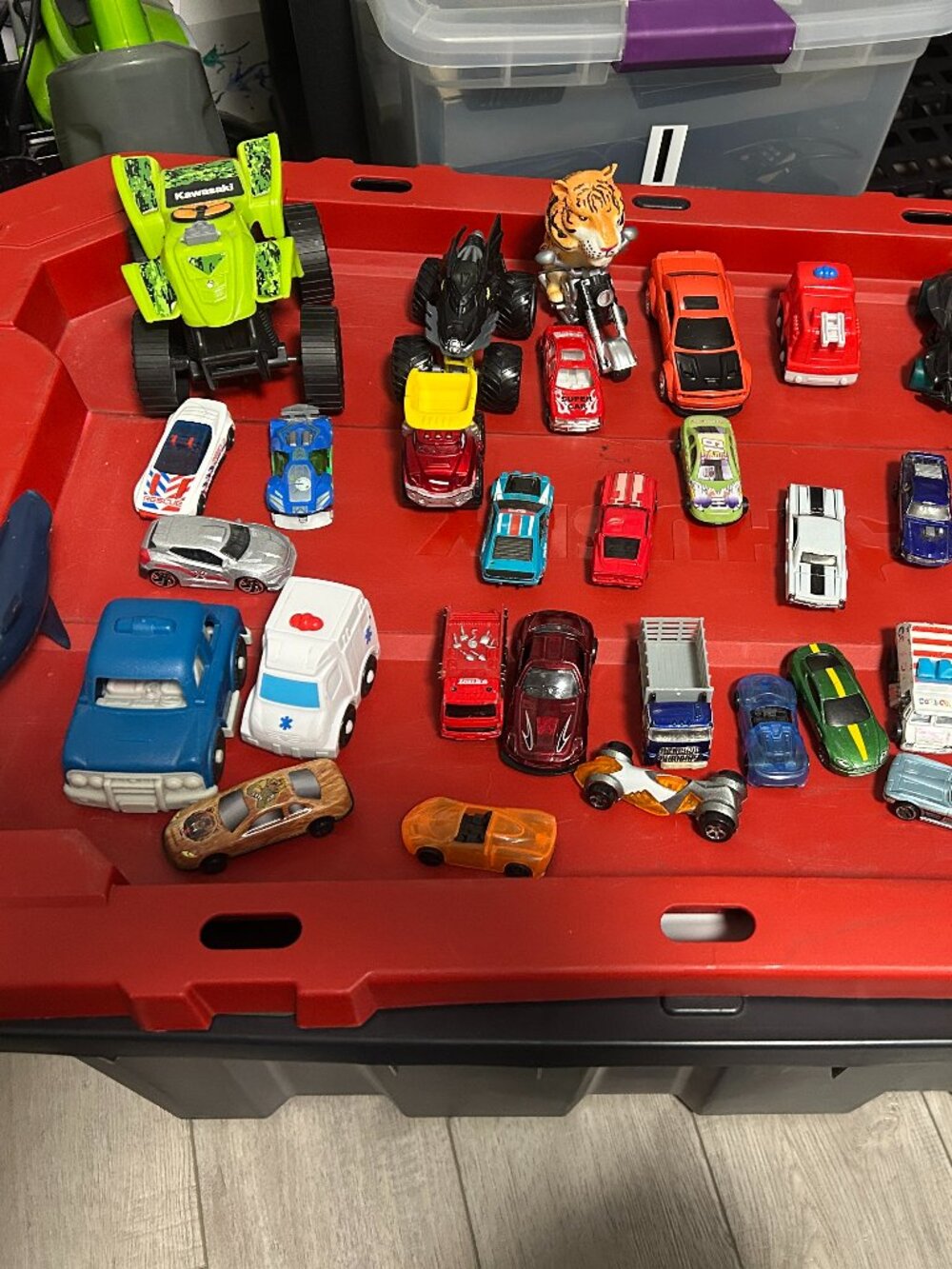 Lot of 40 Mixed Die Cast Cars Hot Wheels, McDonalds etc